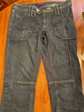 BCBG Maxazaria Cropped Jeans, Size 4, Front Patch & Back Flap Pockets, EUC .